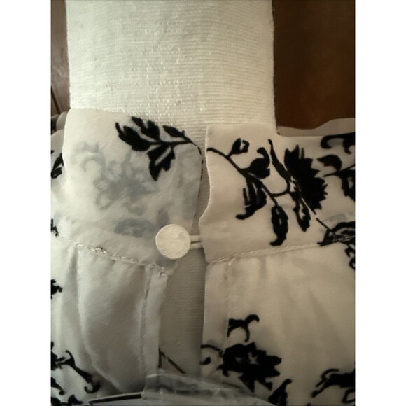 New Blouse M Beige Lined W Flocked Flowers Ruffled Sleeves Romantic Whimsy Goth - Picture 9 of 16